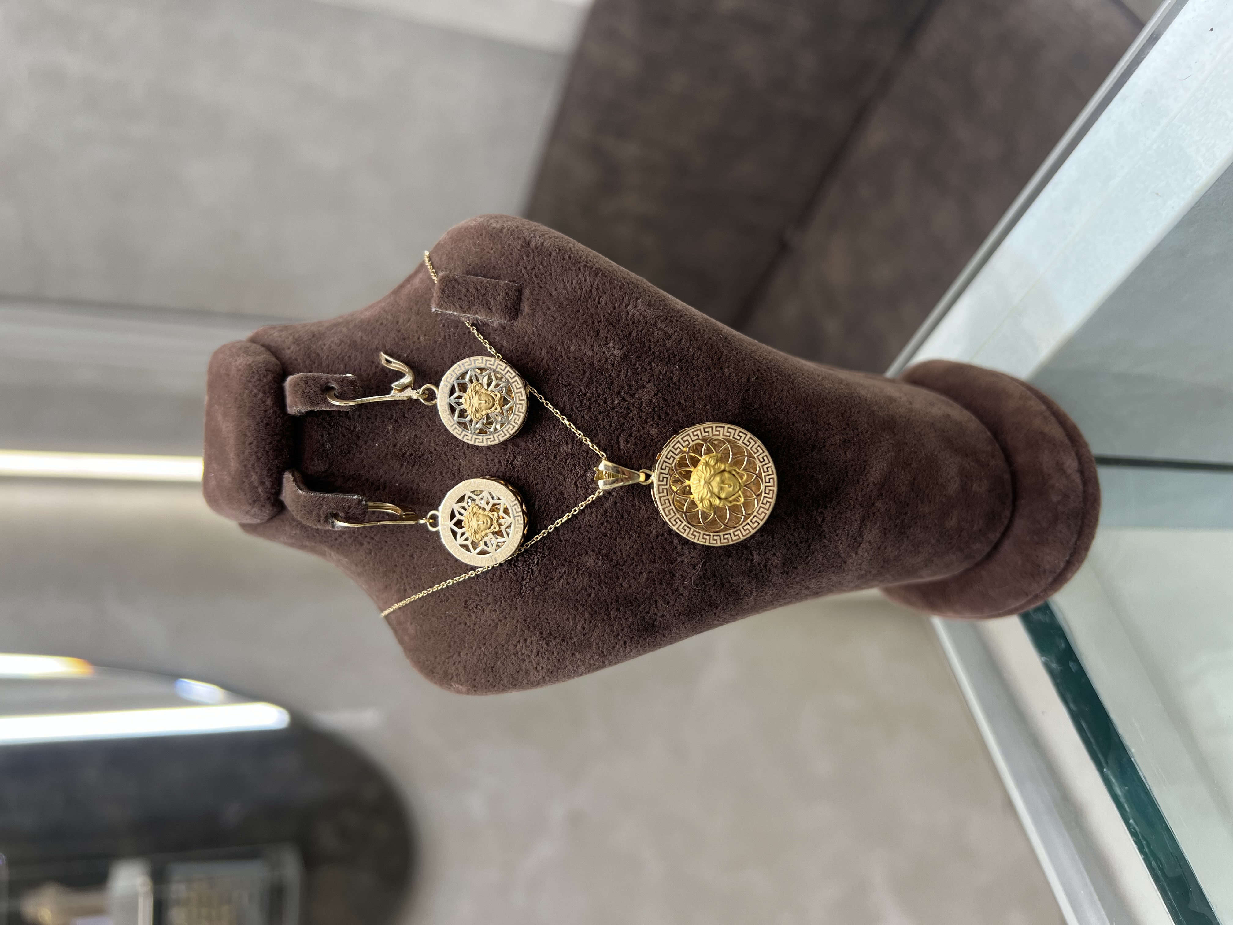 نیم ست ورساچ ( بدون اجرت)