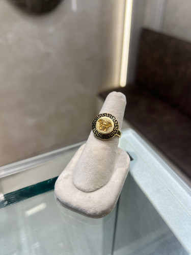 انگشتر ورساچی( بدون اجرت)